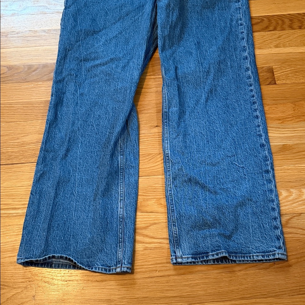 Abercrombie & Fitch high rise 90’s relaxed Jean size 32 - Picture 6 of 9